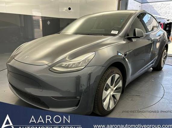 TESLA MODEL Y 2021 5YJYGDEE3MF282331 image